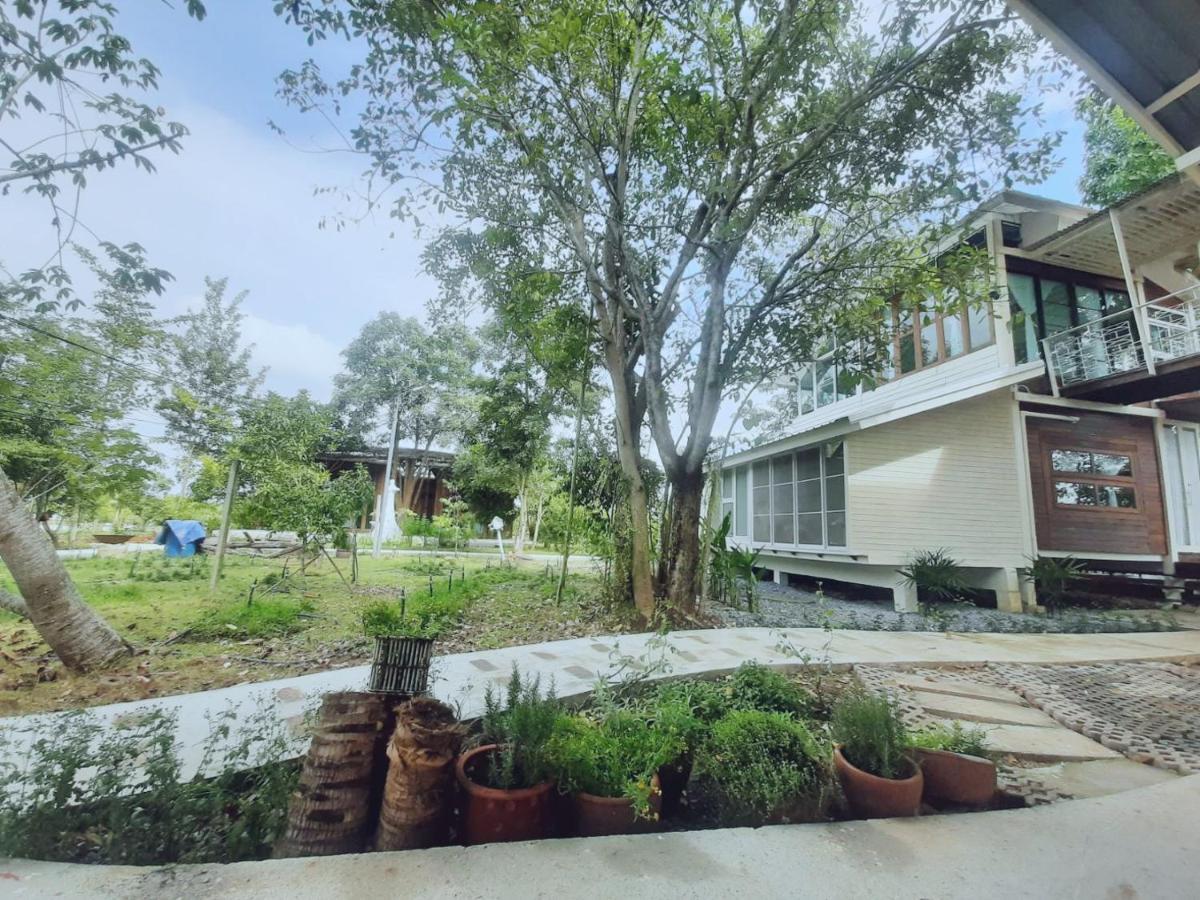 Baangaimuan Bed and Breakfast Lamphun Εξωτερικό φωτογραφία